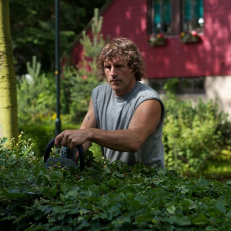 Hagen snoeien in wijk Berg en Bos, Apeldoorn